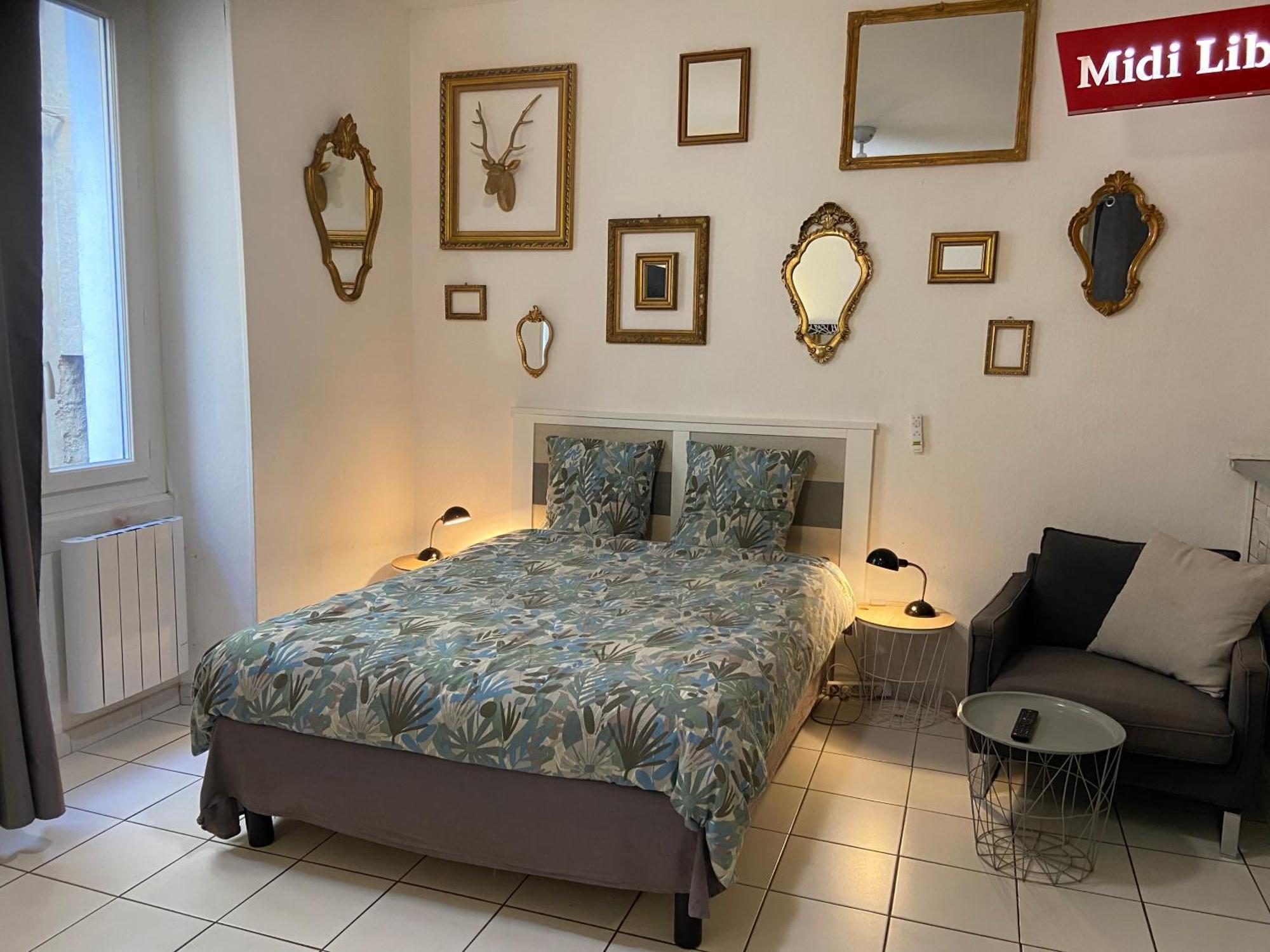 Studio Triangle Arene Gare Maison Carree Placette نيم المظهر الخارجي الصورة
